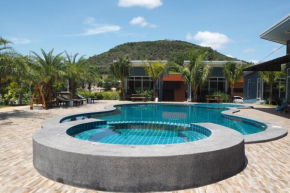  Mountain View resort  Пранбури
